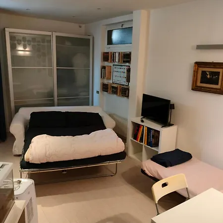Euclide Apartment-2